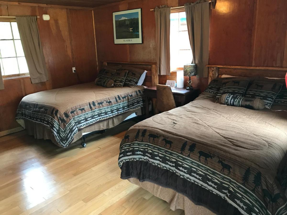 Gwin'S Lodge & Roadhouse Cooper Landing المظهر الخارجي الصورة